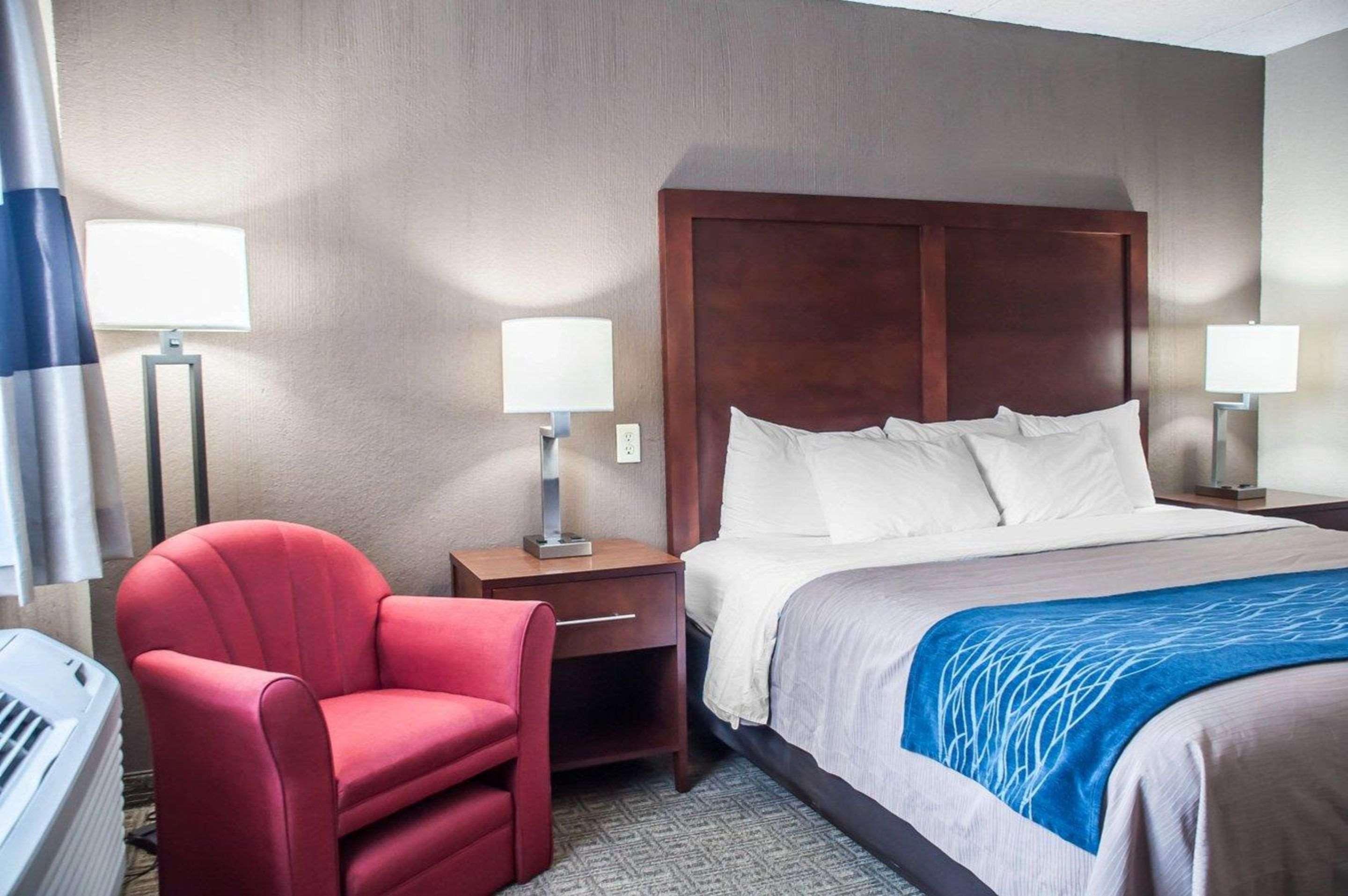 Comfort Inn University Amherst Exteriör bild