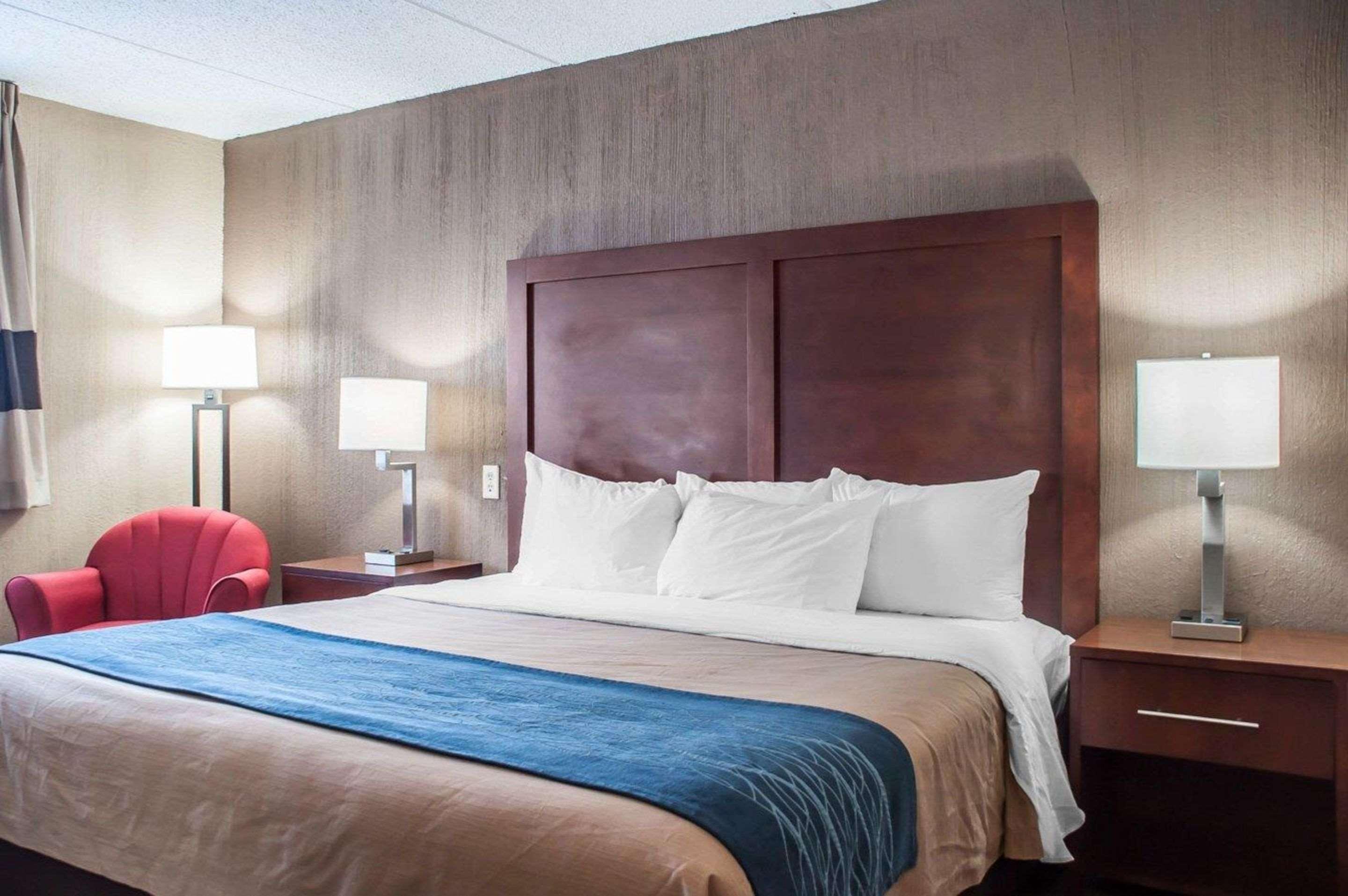 Comfort Inn University Amherst Exteriör bild